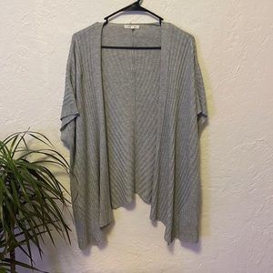 Gray short sleeve cardi